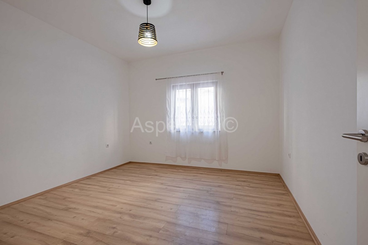 Prizemna kuća u Vodnjanu 200m od centra, Istra