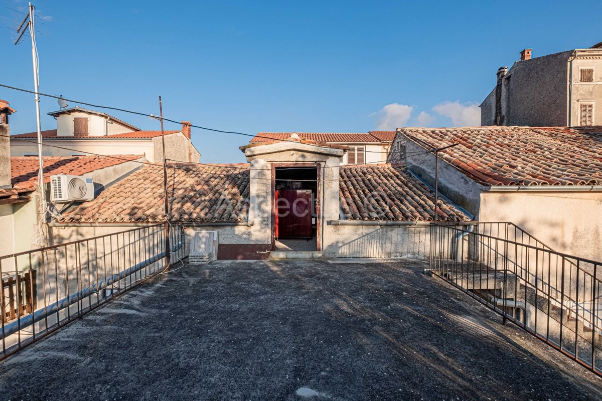 Prizemna kuća u Vodnjanu 200m od centra, Istra