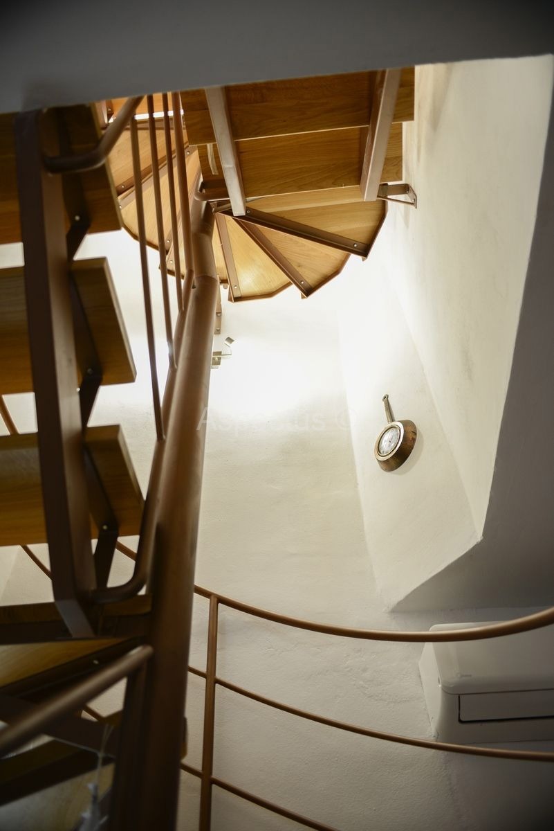 Kamena kuća s 6 spavaćih soba, pogled more, Ližnjan