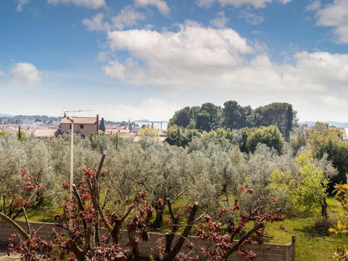 Casa con piscina, vista mare, Fasana