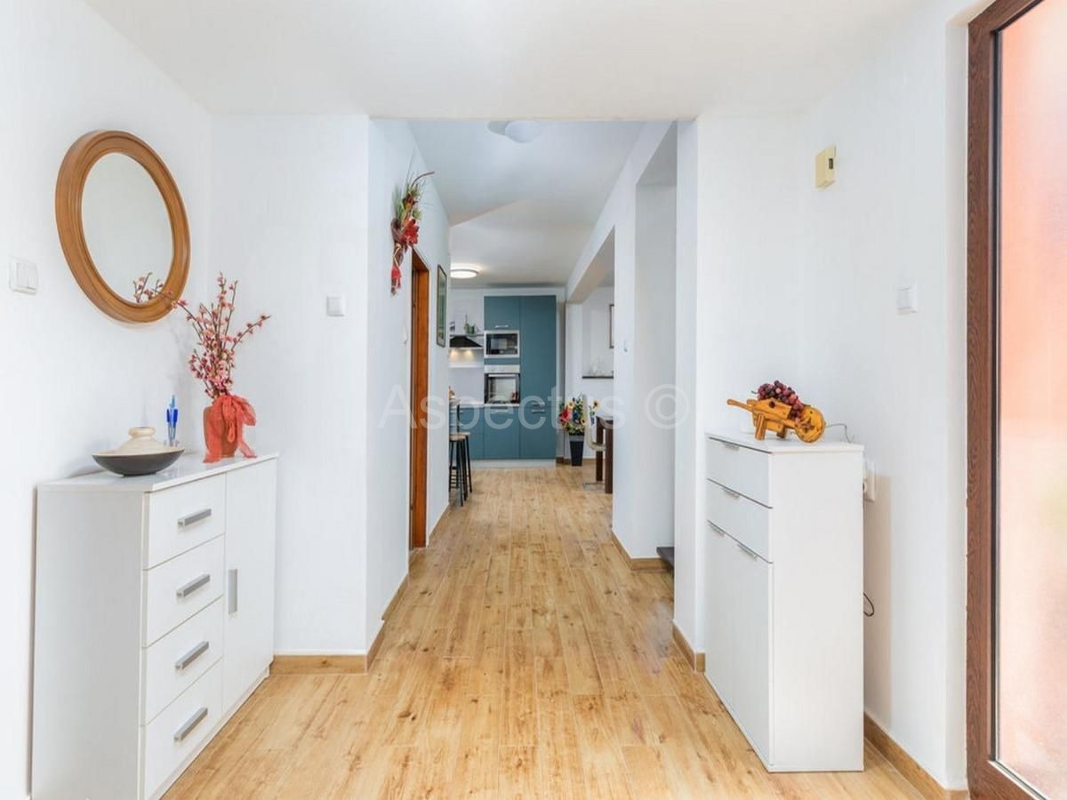 Casa con piscina, vista mare, Fasana