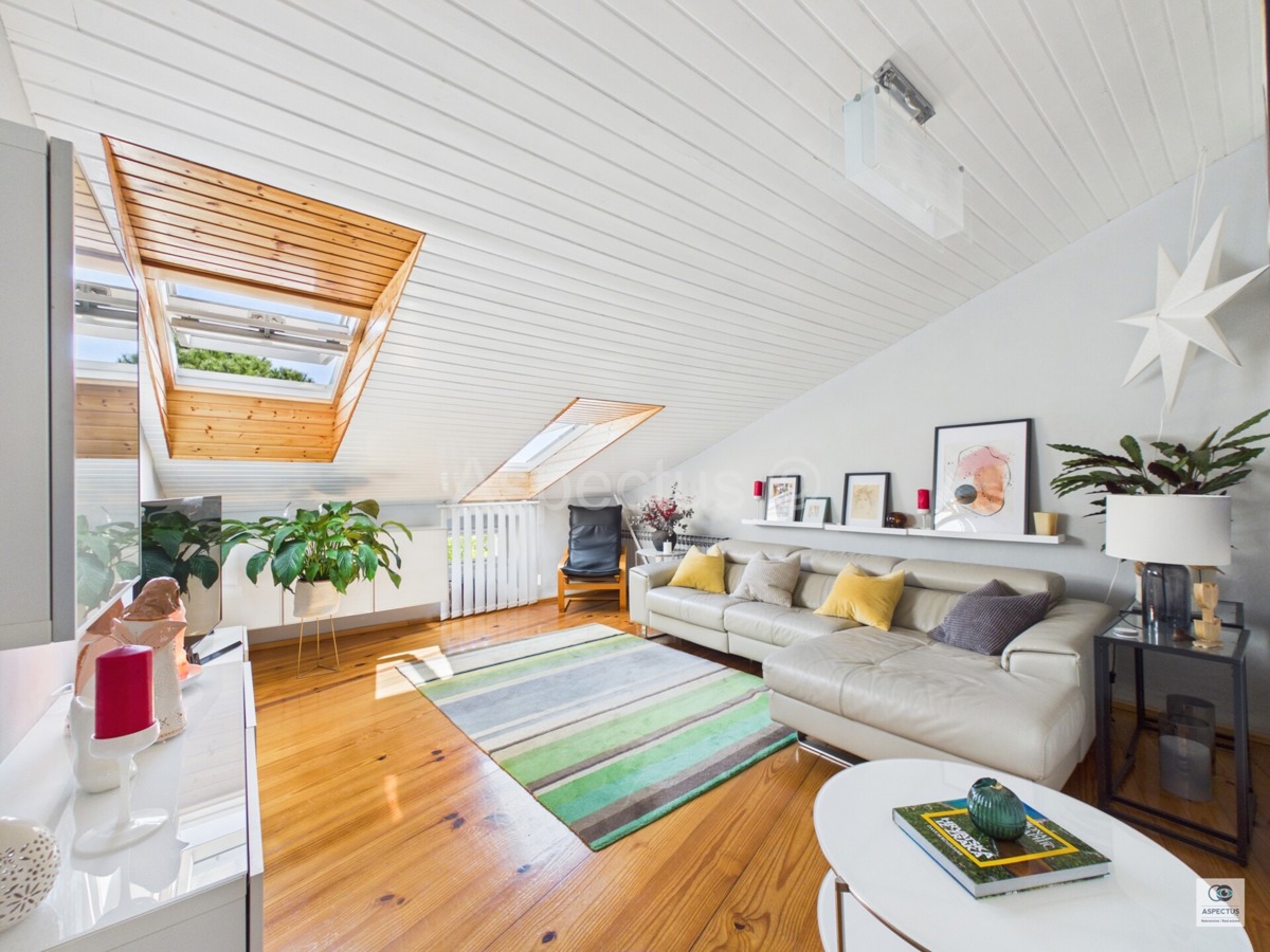 Pola, tre appartamenti in una casa vicino alla spiaggia – Stoja