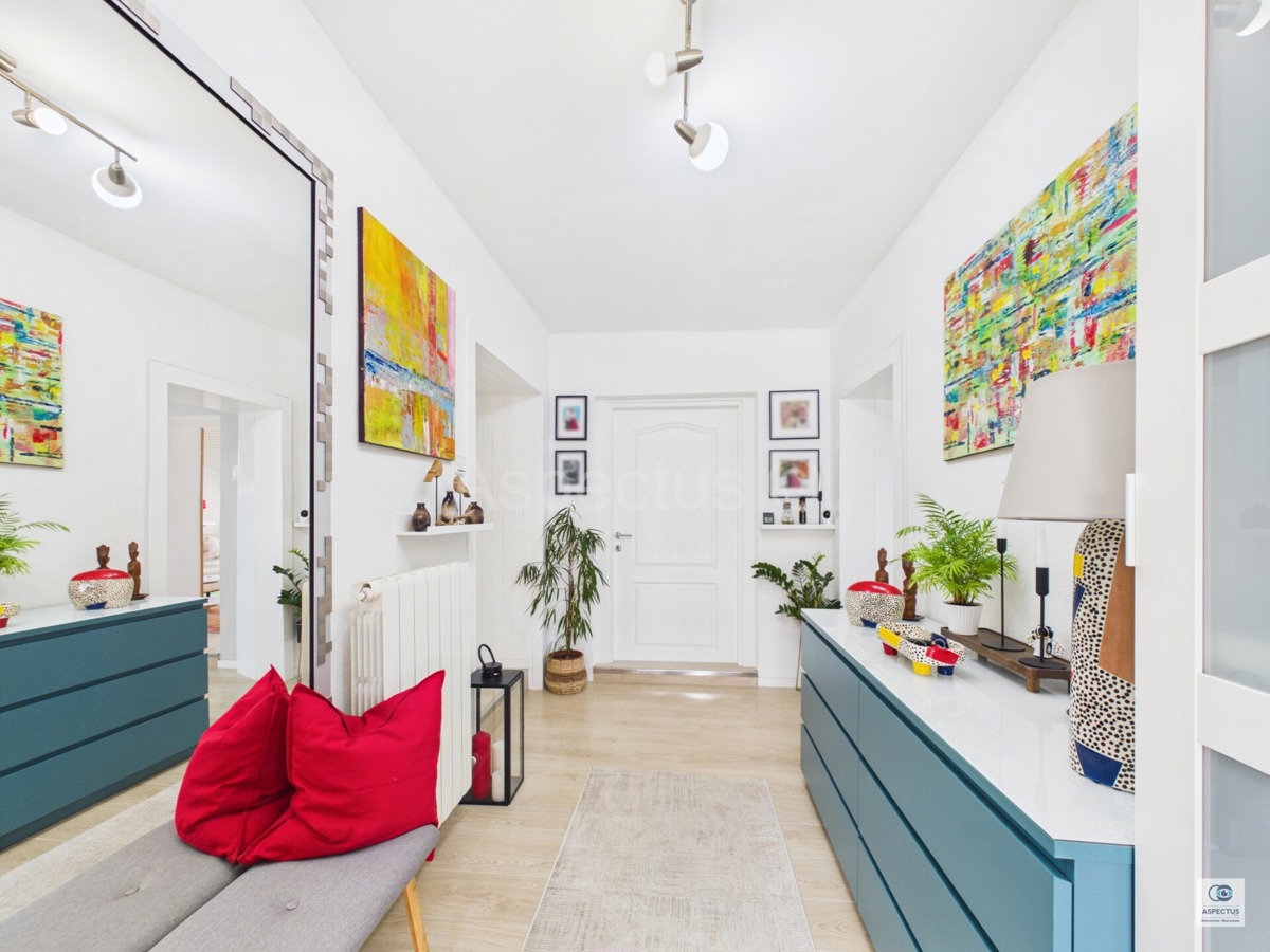 Pola, tre appartamenti in una casa vicino alla spiaggia – Stoja