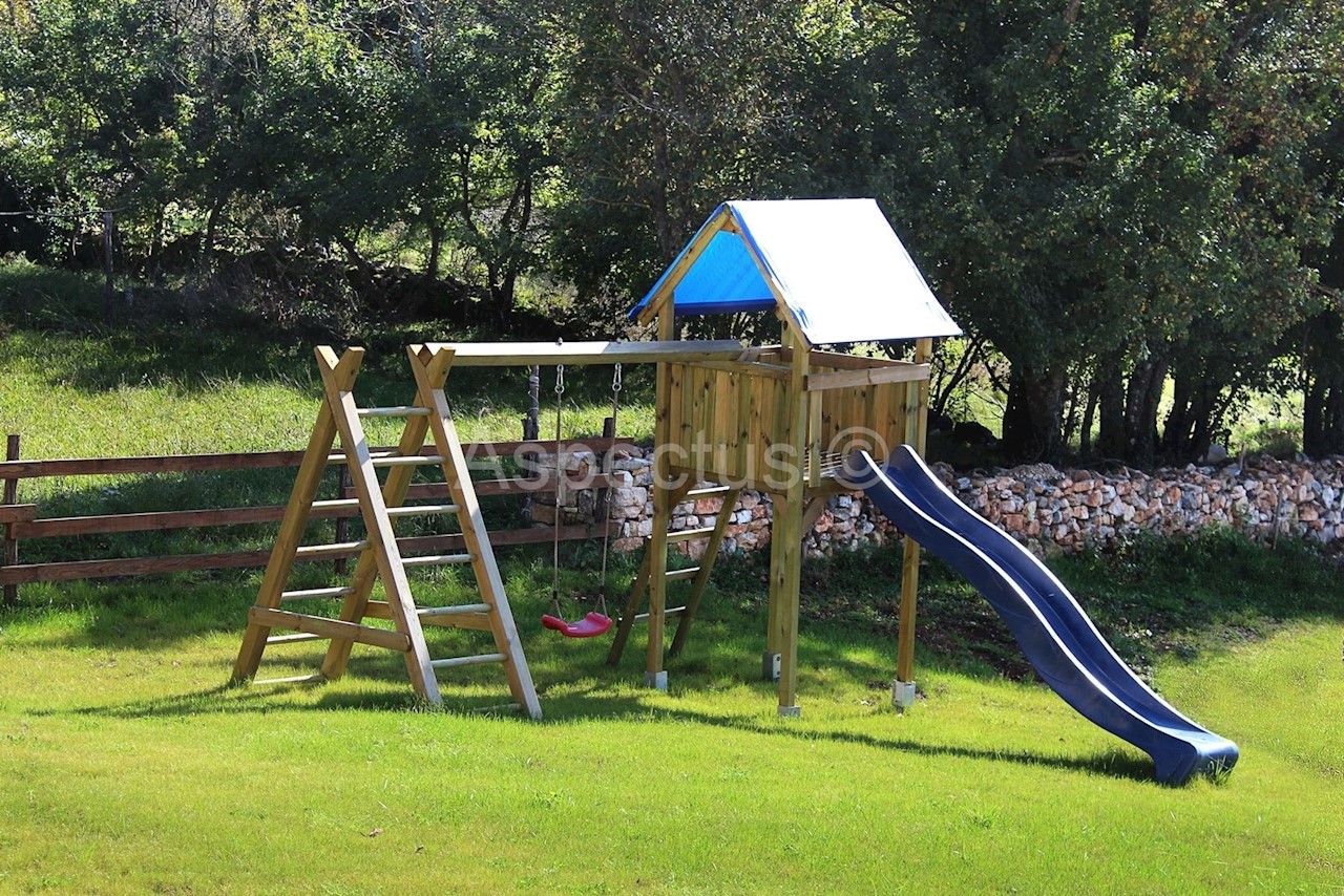 Villa indipendente con piscina a 25 km da Rovigno