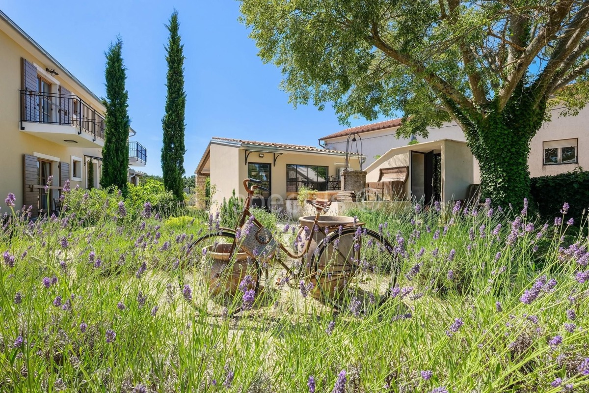 Autentica casa in pietra con piscina, Sanvincenti, ISTRIA