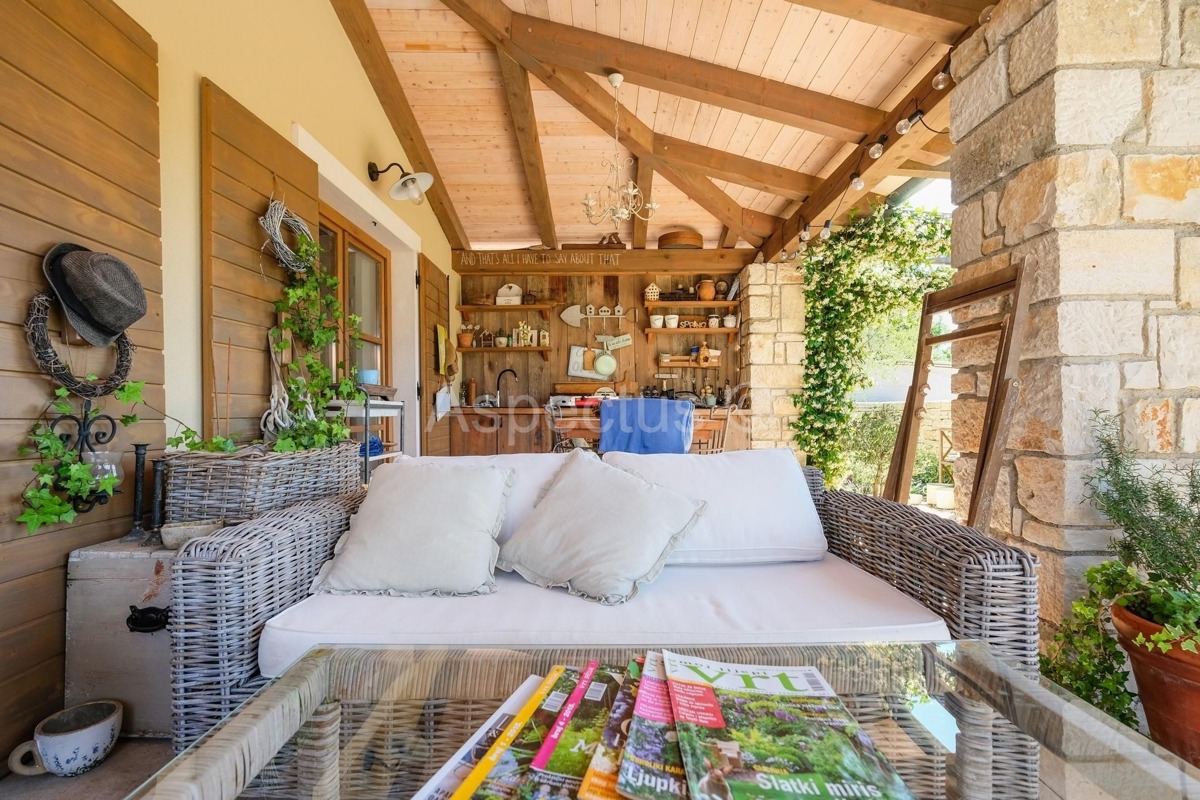 Autentica casa in pietra con piscina, Sanvincenti, ISTRIA