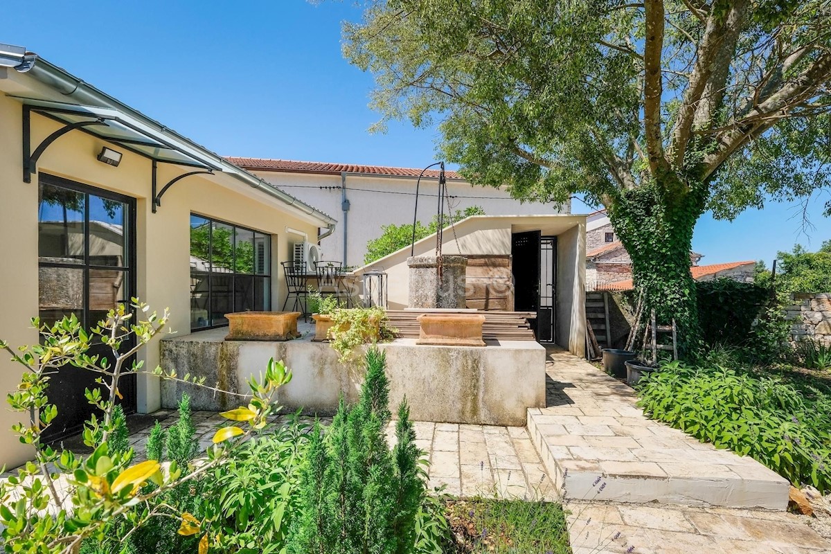 Autentica casa in pietra con piscina, Sanvincenti, ISTRIA