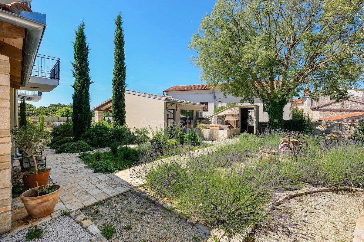 Autentica casa in pietra con piscina, Sanvincenti, ISTRIA