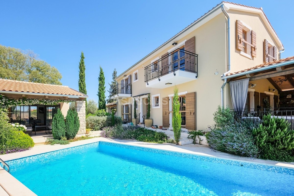 Autentica casa in pietra con piscina, Sanvincenti, ISTRIA