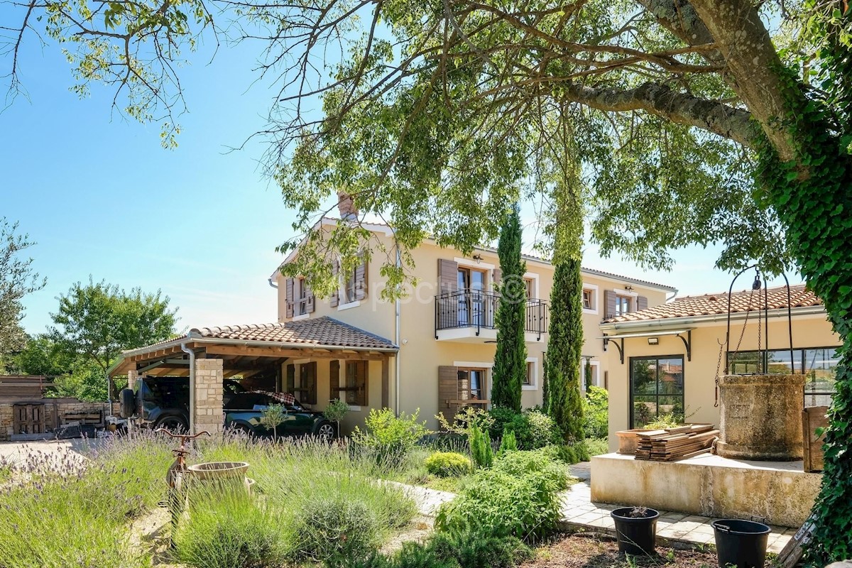 Autentica casa in pietra con piscina, Sanvincenti, ISTRIA