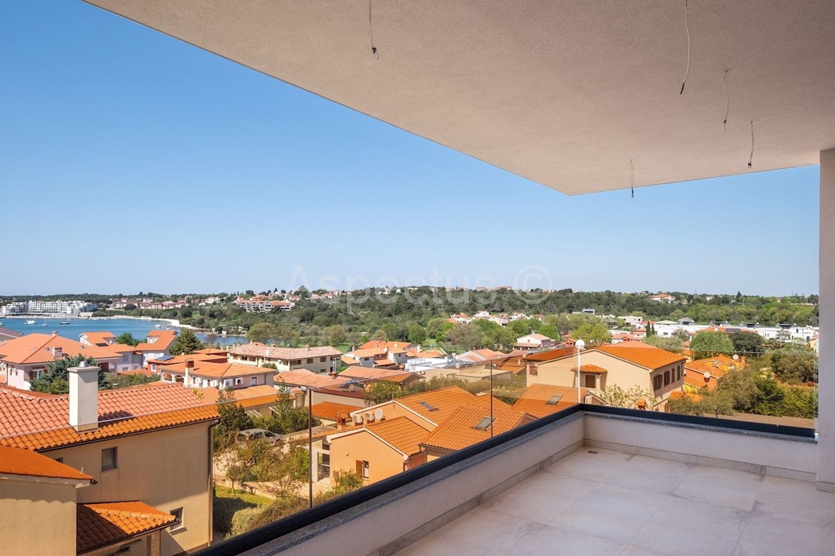 Posizione TOP, attico esclusivo con vista mare, Banjole, Medolino