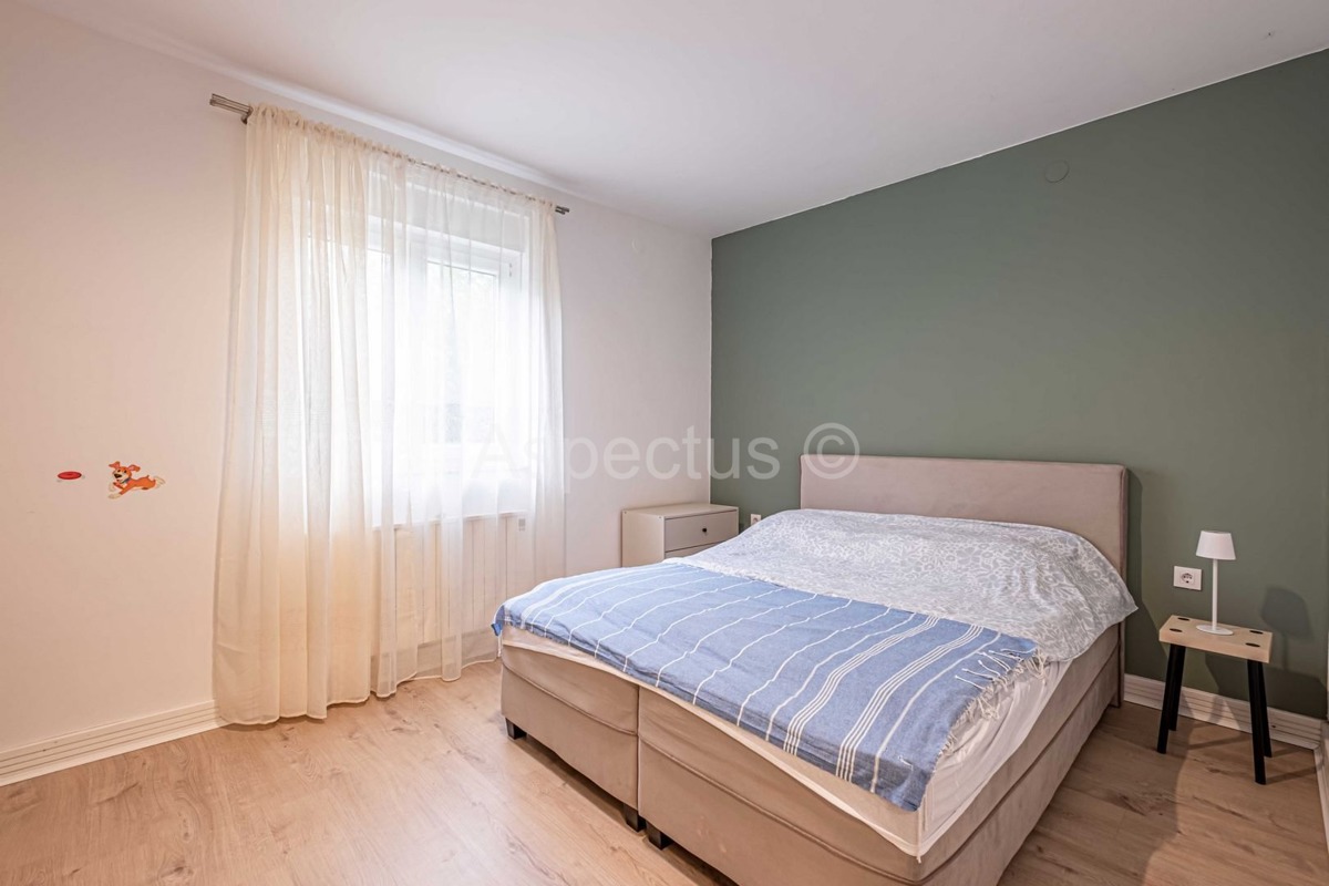 Appartamento al piano terra - bilocale, arredato e abitabile, Fažana, Valbandon