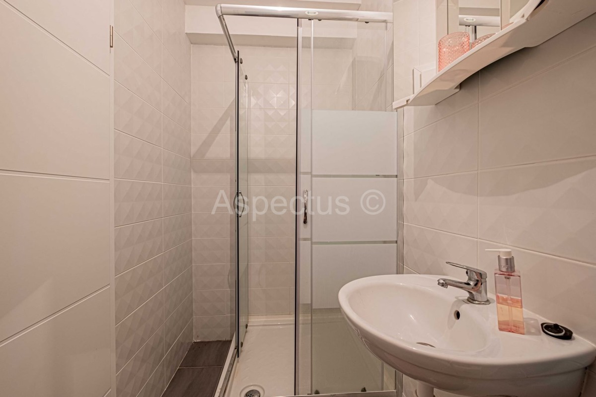 Appartamento al piano terra - bilocale, arredato e abitabile, Fažana, Valbandon