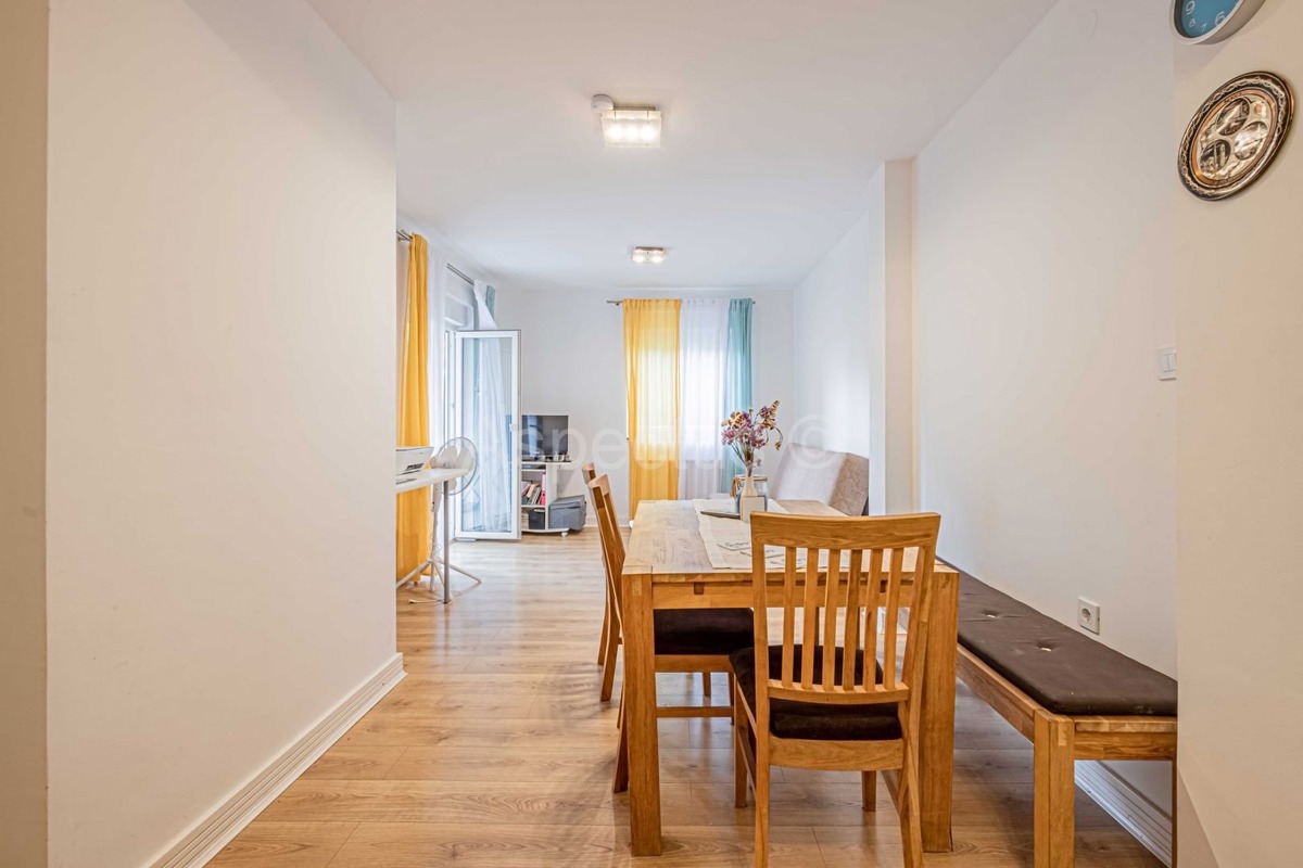 Appartamento al piano terra - bilocale, arredato e abitabile, Fažana, Valbandon