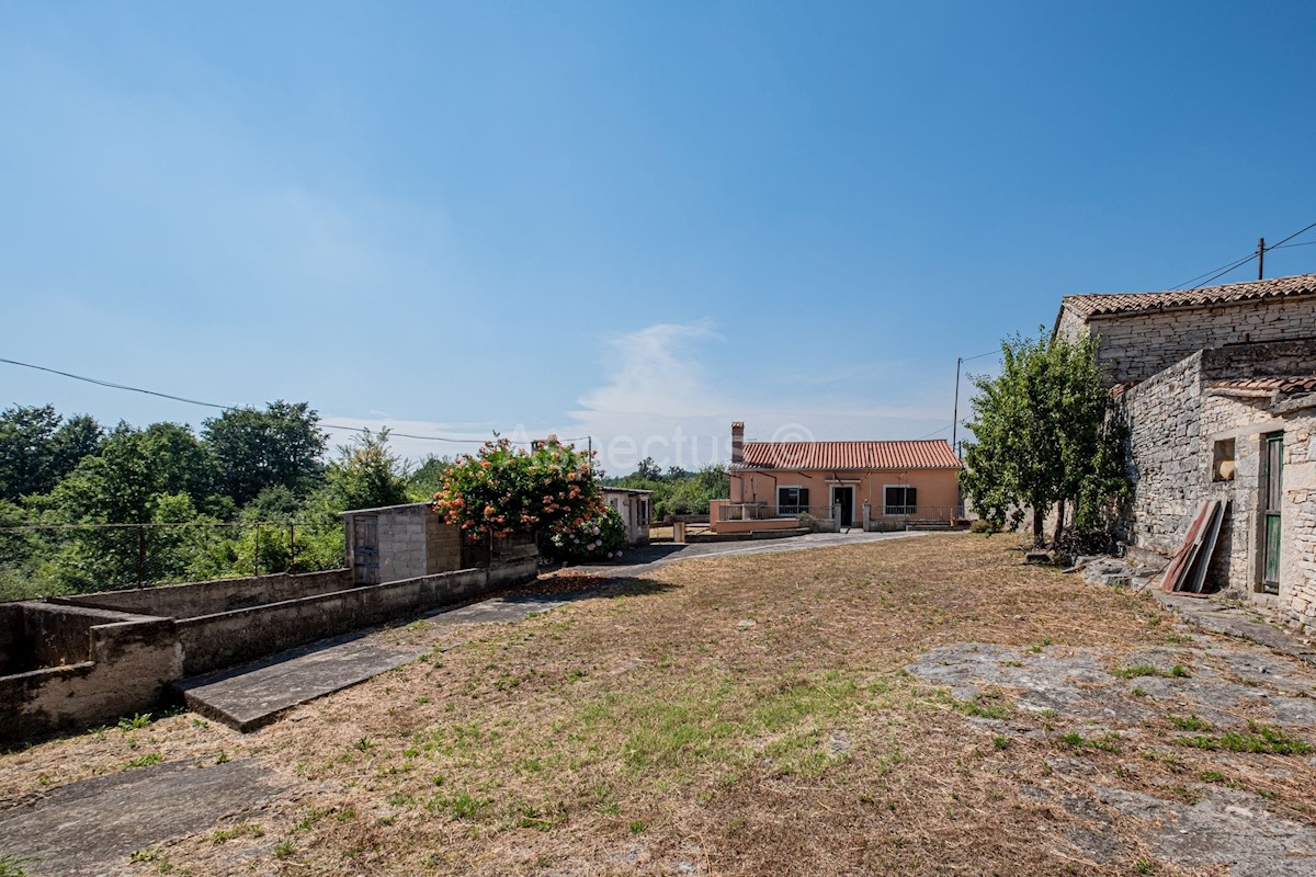 Casa in pietra con annesso e garage, Sanvincenti, Istria