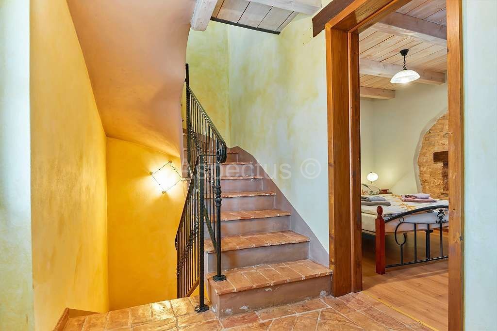 Autentica casa in pietra con piscina vicino a Vodnjan | Istria