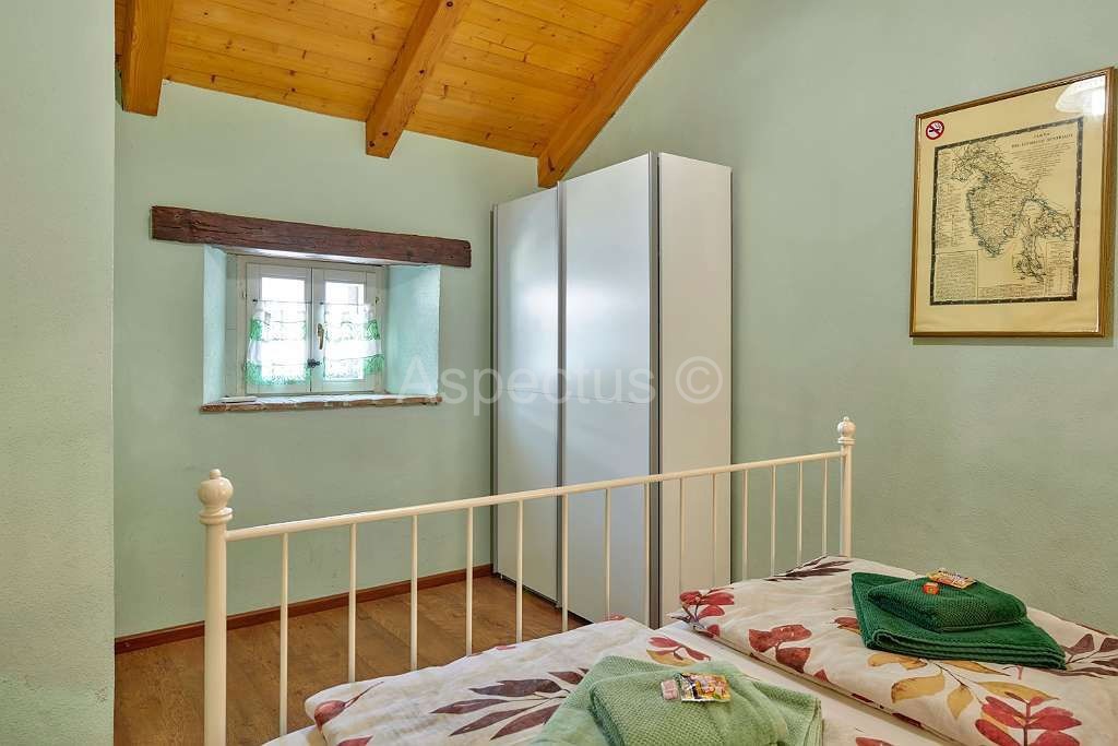 Autentica casa in pietra con piscina vicino a Vodnjan | Istria