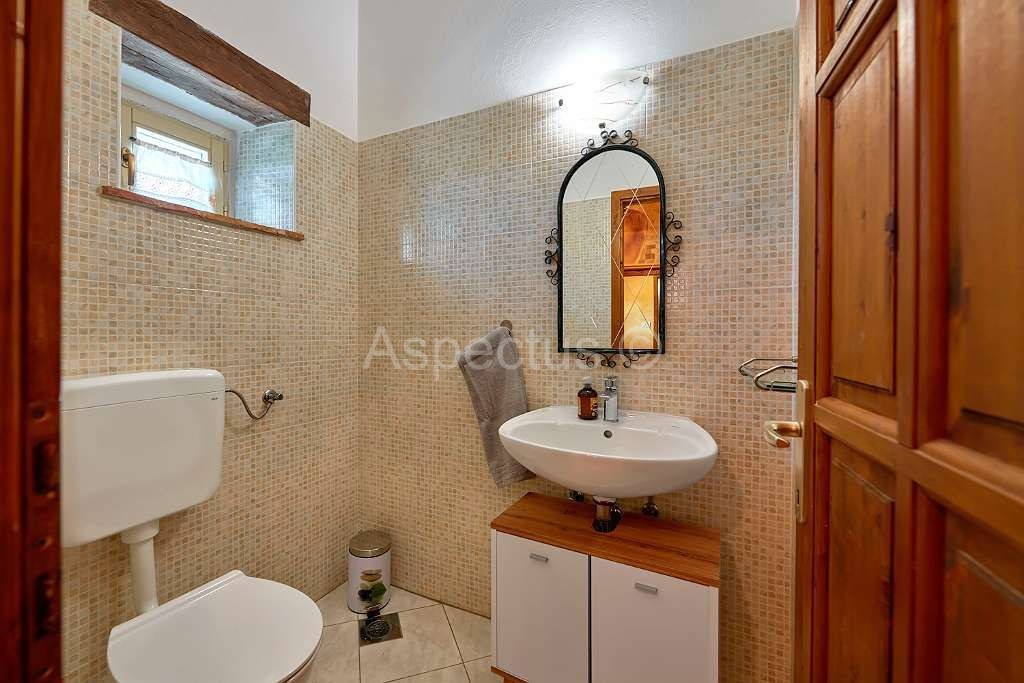 Autentica casa in pietra con piscina vicino a Vodnjan | Istria