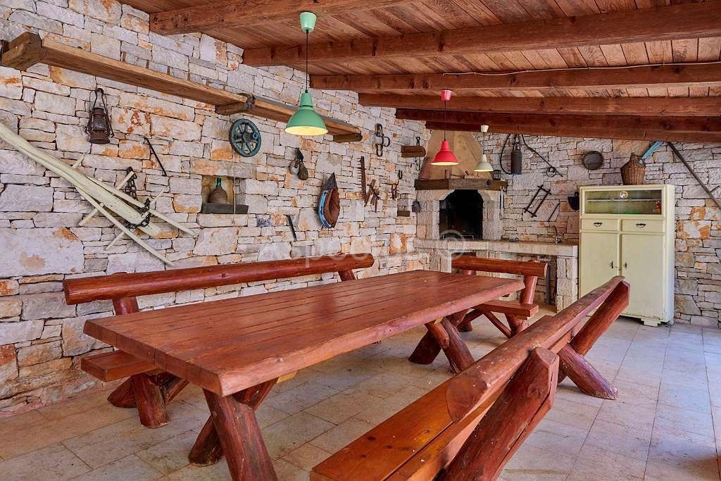 Autentica casa in pietra con piscina vicino a Vodnjan | Istria