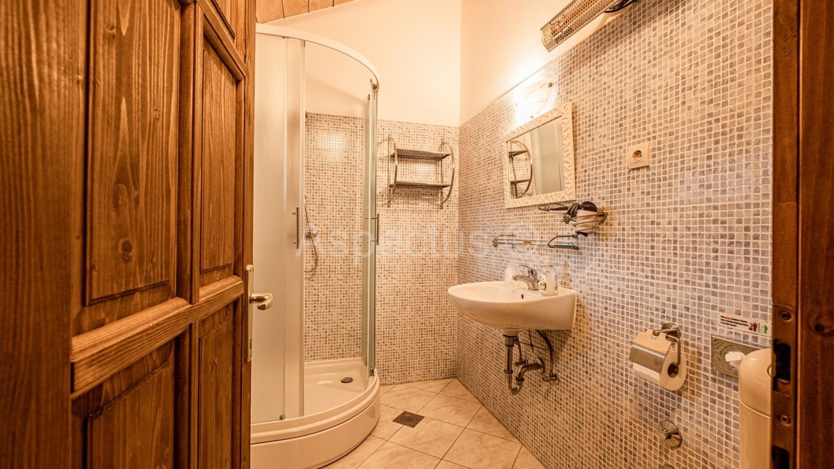 Autentica casa in pietra con piscina vicino a Vodnjan | Istria