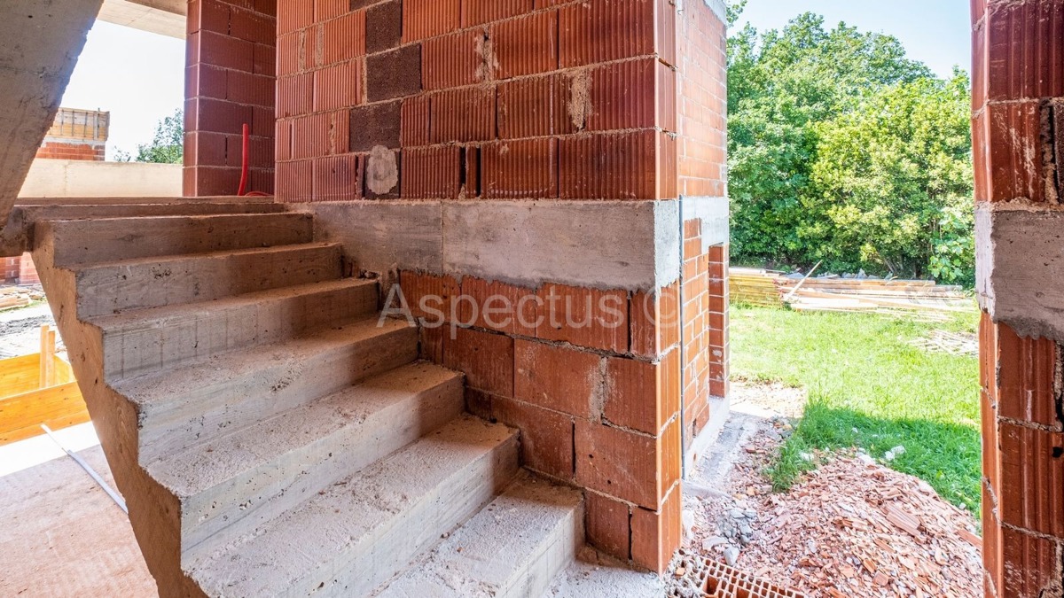 Nova moderna kuća s bazenom, pogled na more | Medulin, Istra