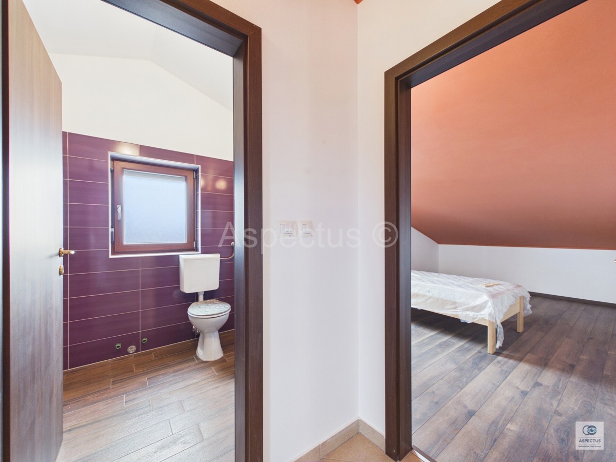 Appartamento duplex con 3 camere da letto – arredato e subito abitabile, Pola, Vidikovac