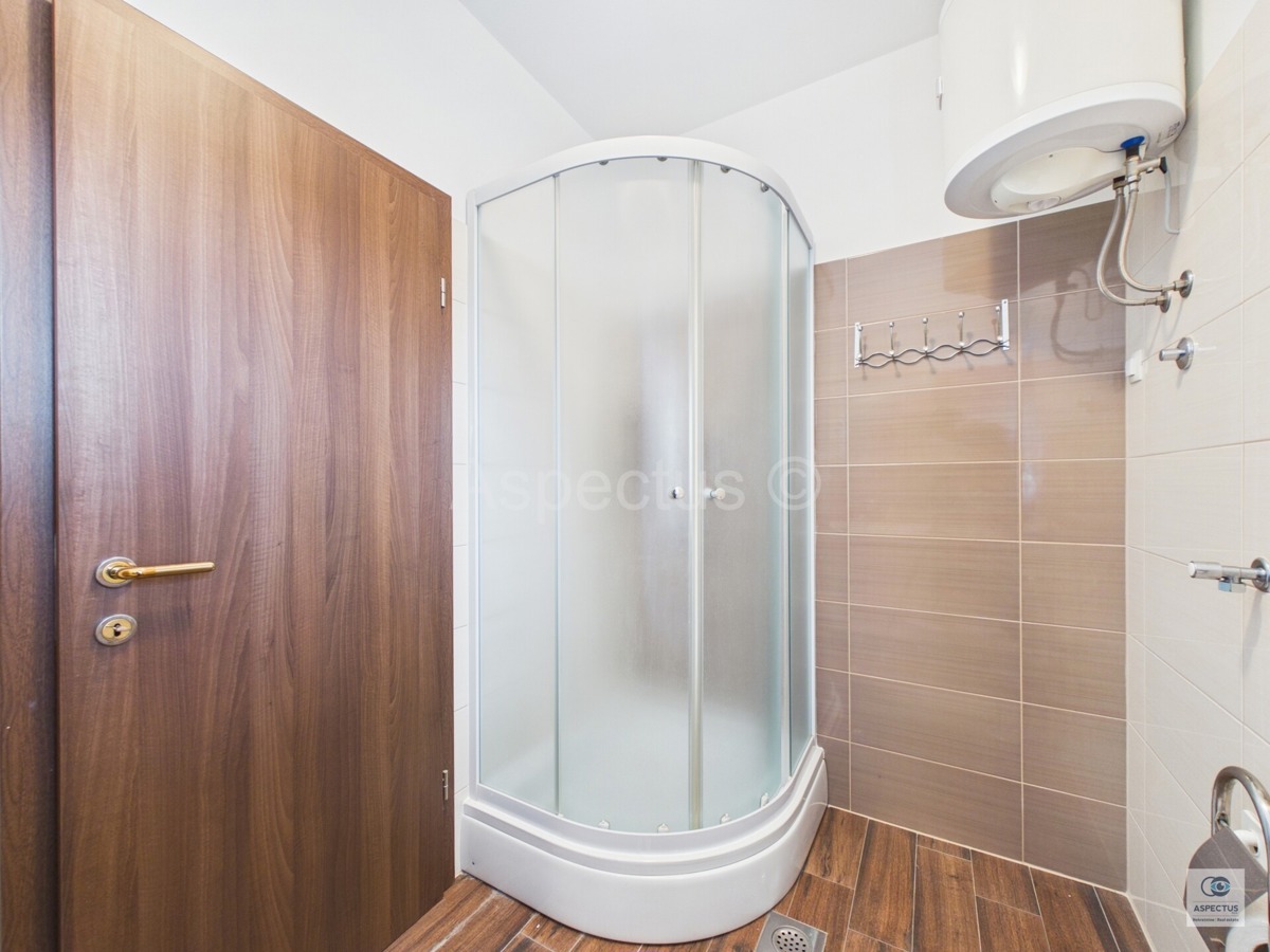 Appartamento duplex con 3 camere da letto – arredato e subito abitabile, Pola, Vidikovac