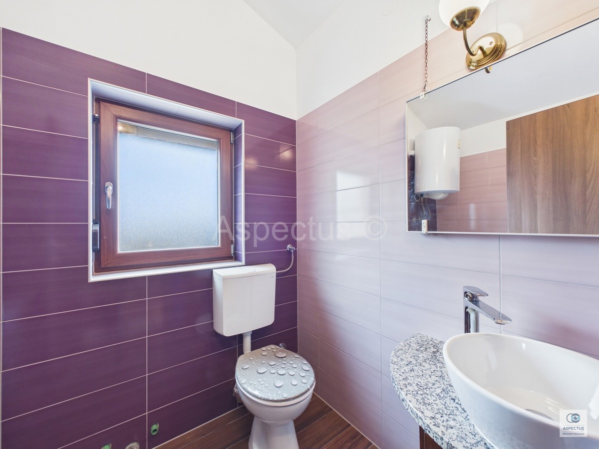 Appartamento duplex con 3 camere da letto – arredato e subito abitabile, Pola, Vidikovac