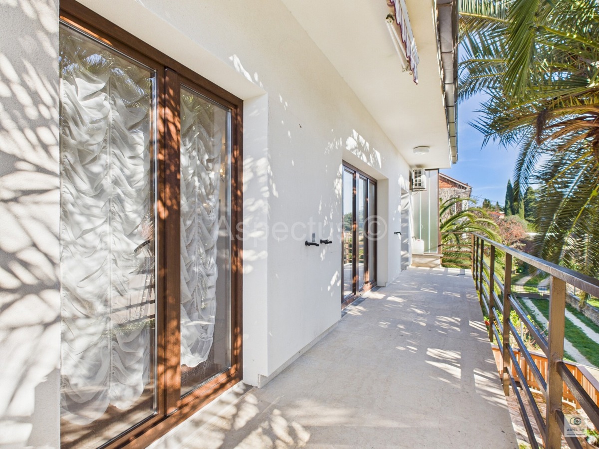 Medulin, Premantura | Appartamento con Due Camere Vicino alla Spiaggia, Istria