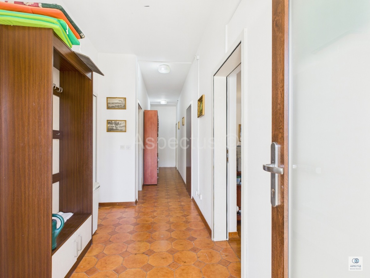 Medulin, Premantura | Appartamento con Due Camere Vicino alla Spiaggia, Istria