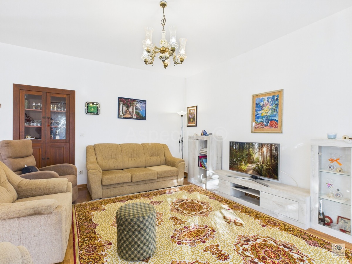 Medulin, Premantura | Appartamento con Due Camere Vicino alla Spiaggia, Istria