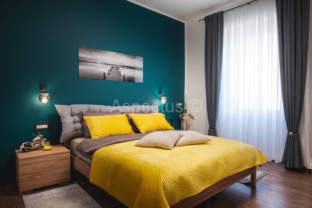 Appartamento in centro, completamente adattato e arredato, Pola