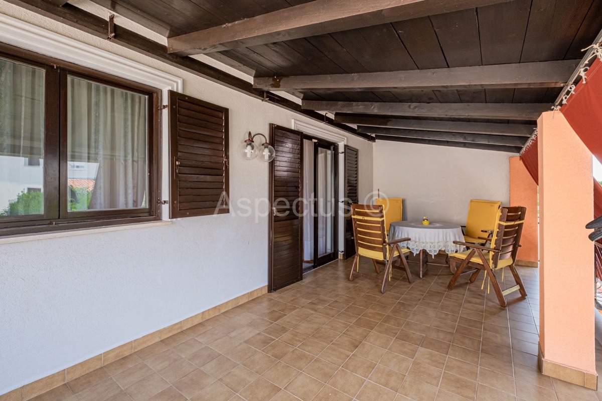 Kuća blizu plaže, garaža, Banjole | Medulin