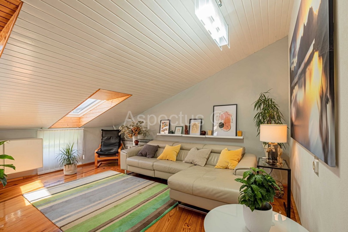 Appartamento mansardato con vista panoramica sul mare, Pola, Stoja | Istria