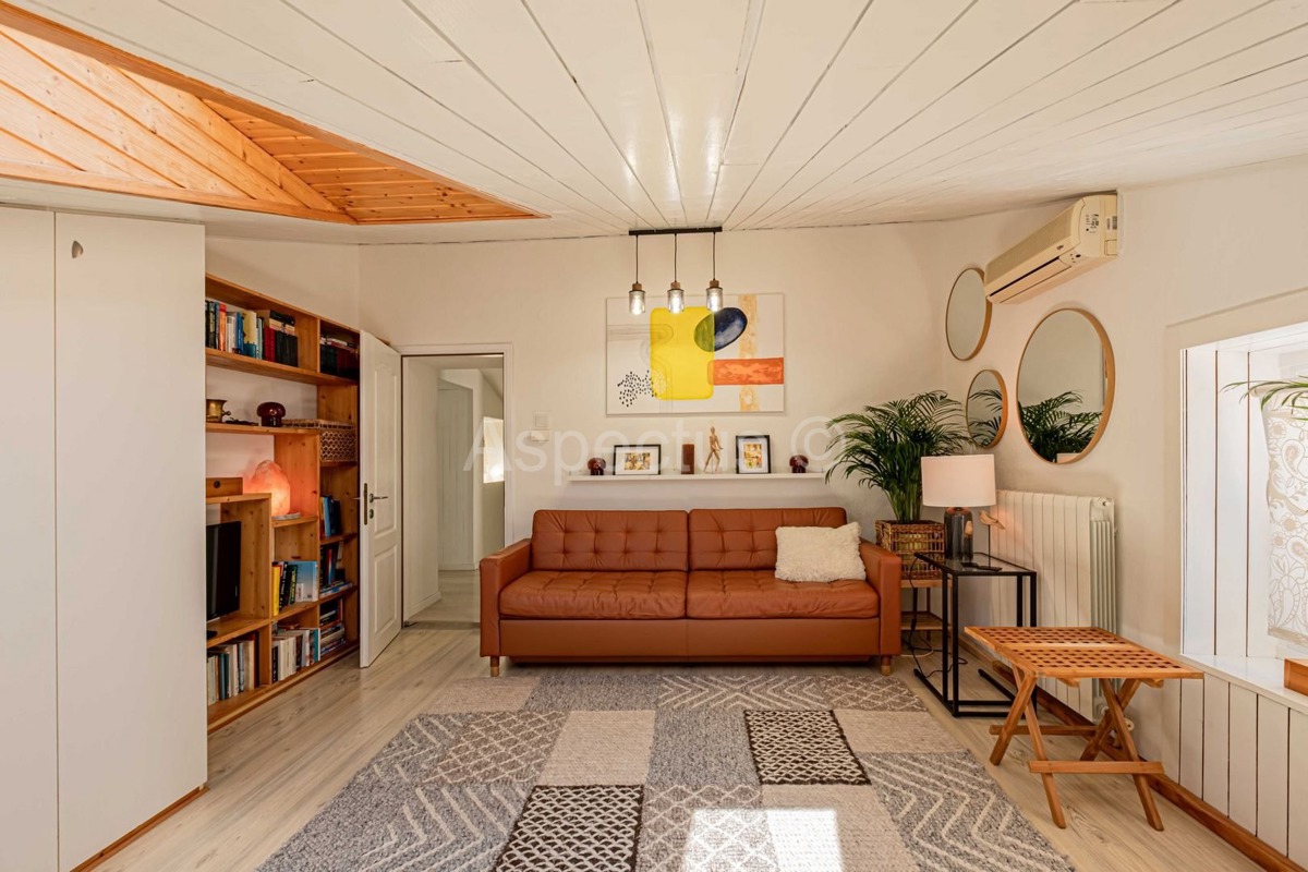 Appartamento mansardato con vista panoramica sul mare, Pola, Stoja | Istria