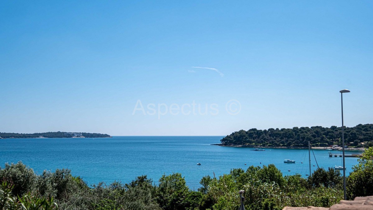 Appartamento mansardato con vista panoramica sul mare, Pola, Stoja | Istria