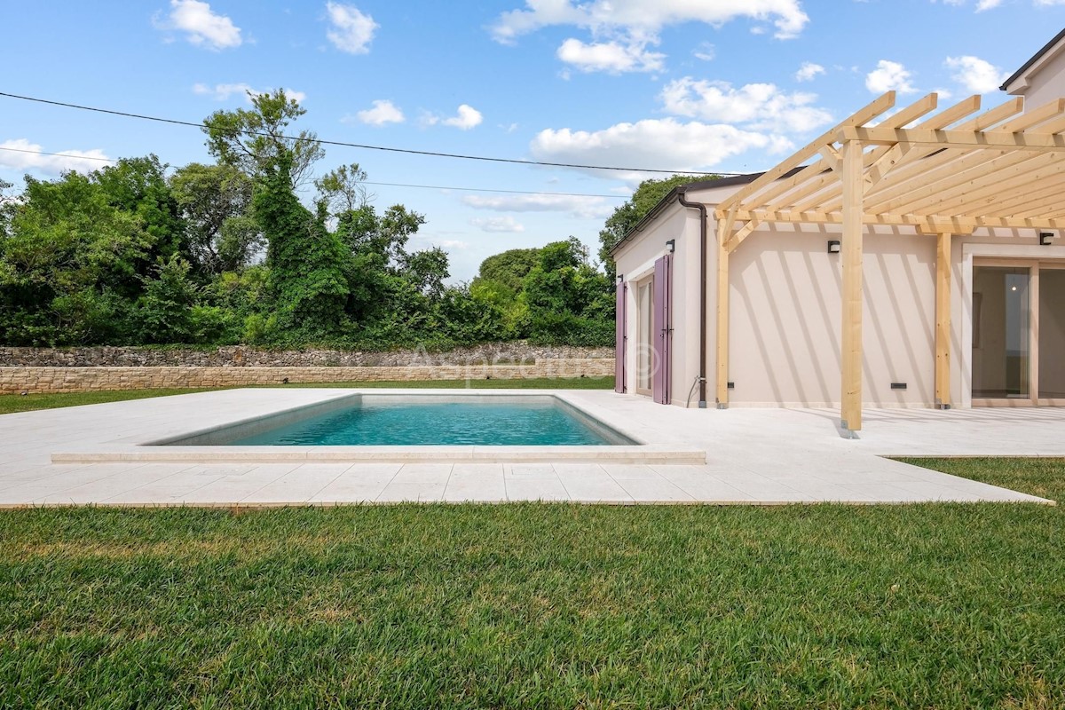 Casa familiare con piscina, 3 camere da letto, Costa orientale dell'Istria