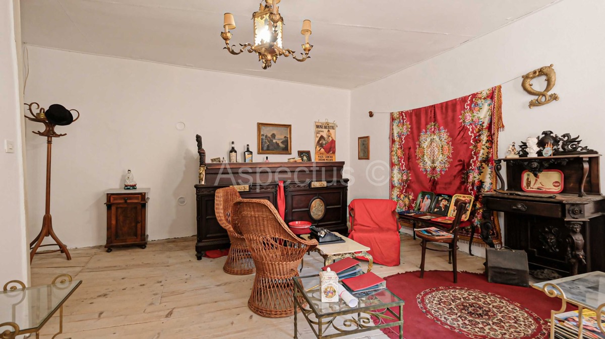 Casa in pietra nel centro di Dignano, Istria