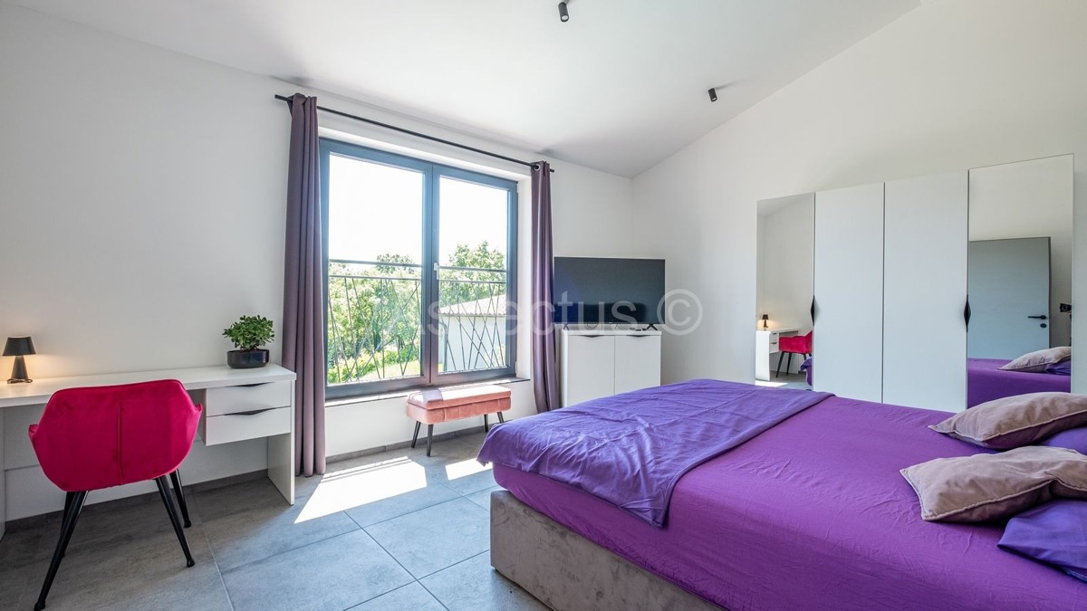 Lussuosa villa moderna con piscina, nei dintorni di Pola | Divšići