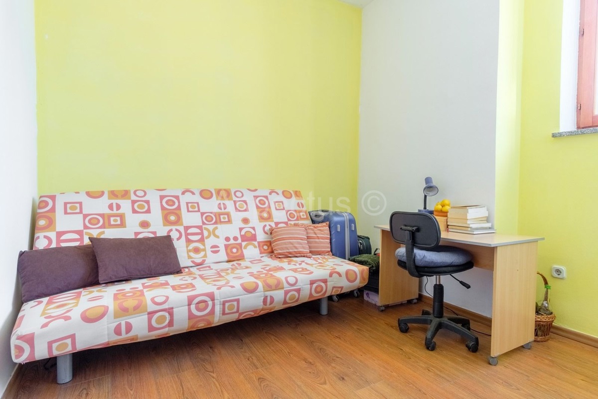 Casa in pietra con giardino, piano terra – ideale per famiglie e vacanze, Pola, Valtura | Istria