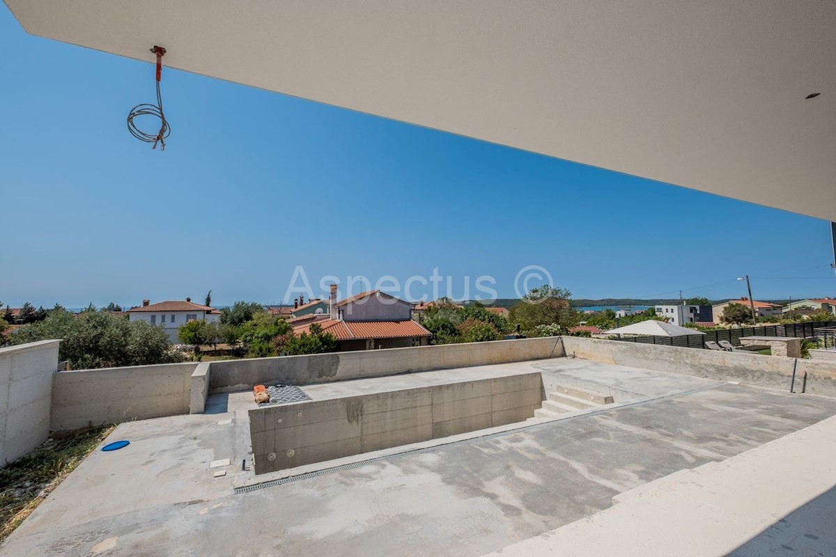 Casa moderna, piscina, vista mare, Medulin