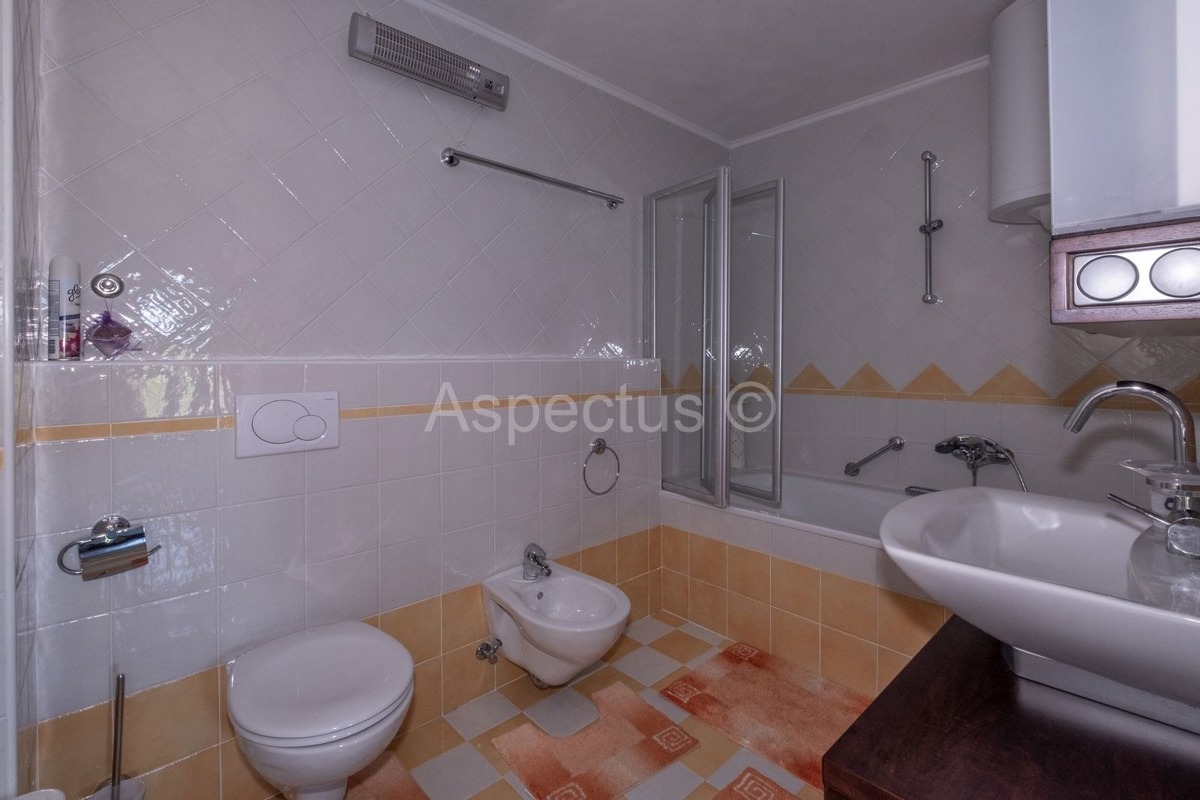 Apartman s pogledom na more, Umag