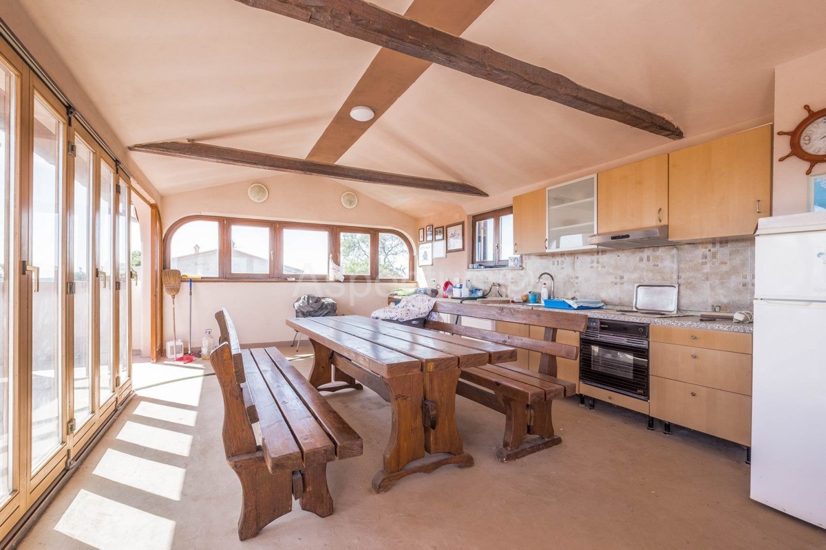 Samostojeće kuće, dvije stambene jedinice, vrt, pogled na more, Medulin