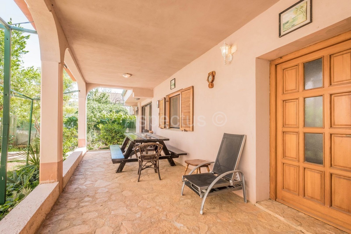 Samostojeće kuće, dvije stambene jedinice, vrt, pogled na more, Medulin