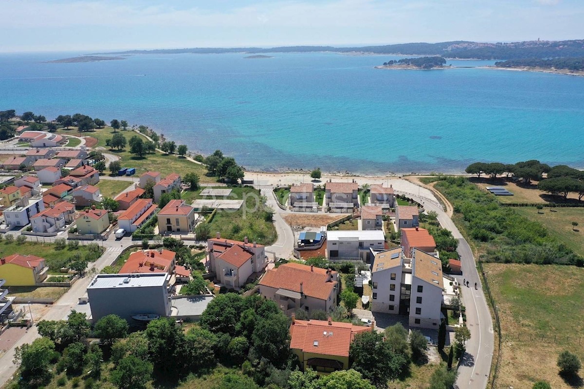 Terreno edificabile, posizione residenziale e tranquilla, Medulin