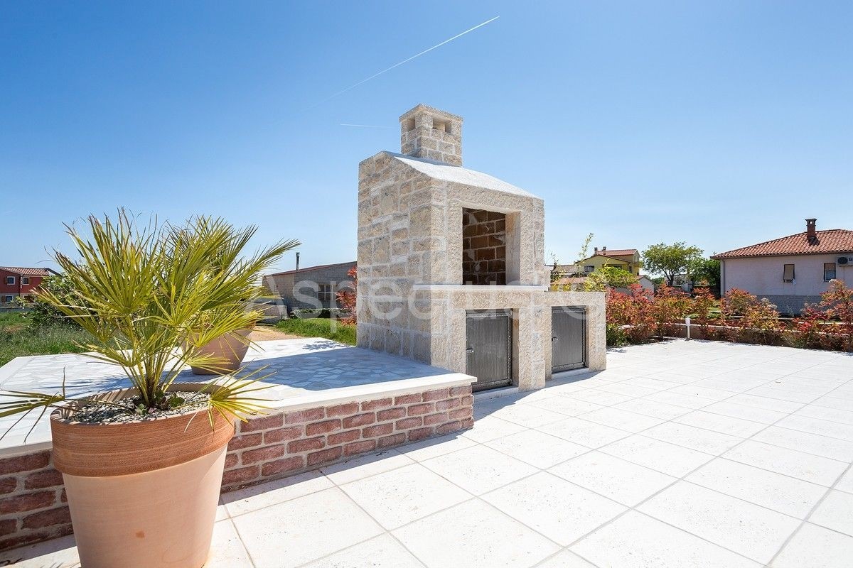 Casa in pietra vicino alla spiaggia, piscina, vista mare, Barban