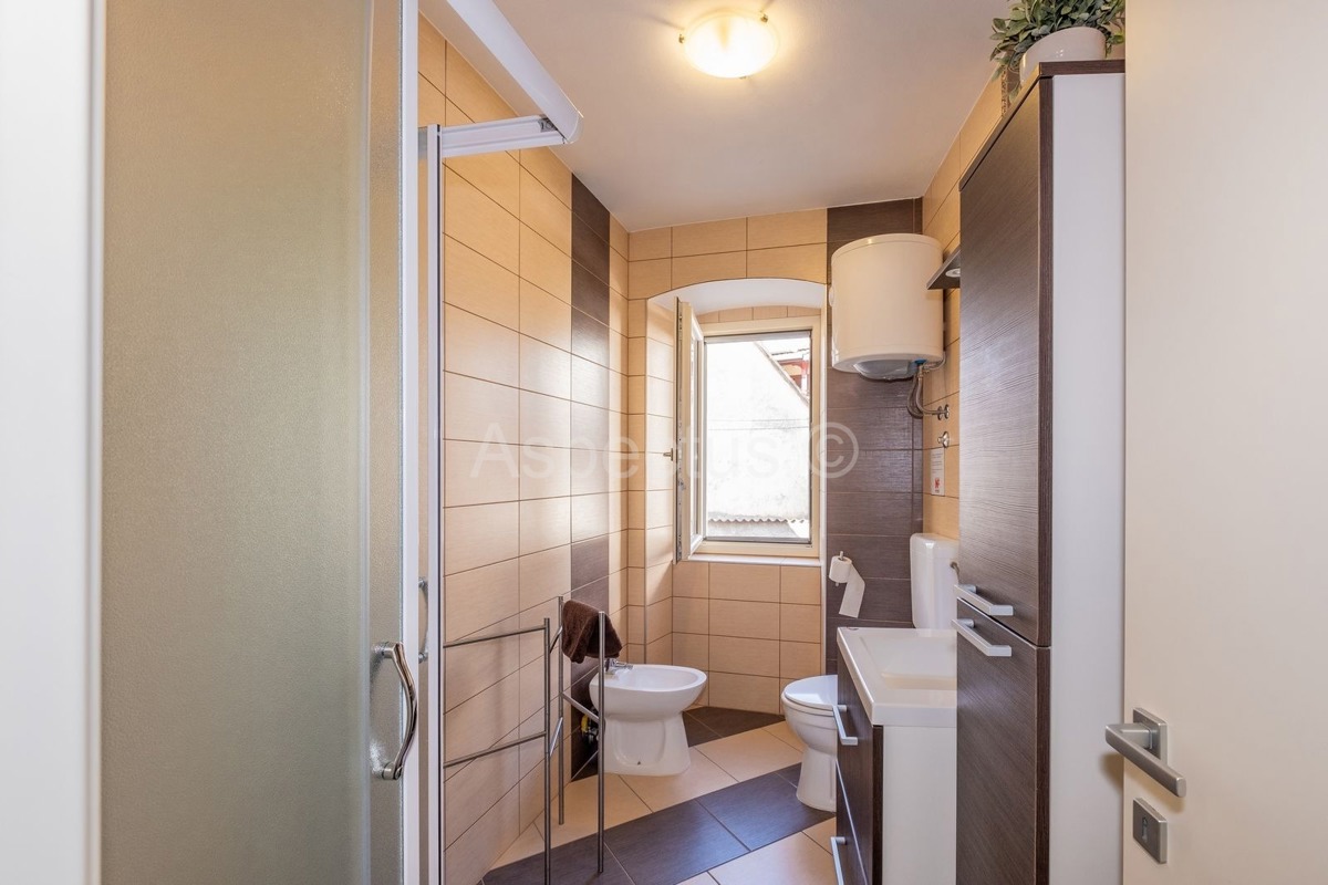 Apartmanska kuća,6 apartmana,pogled more,bazen, Vodnjan-Dignano