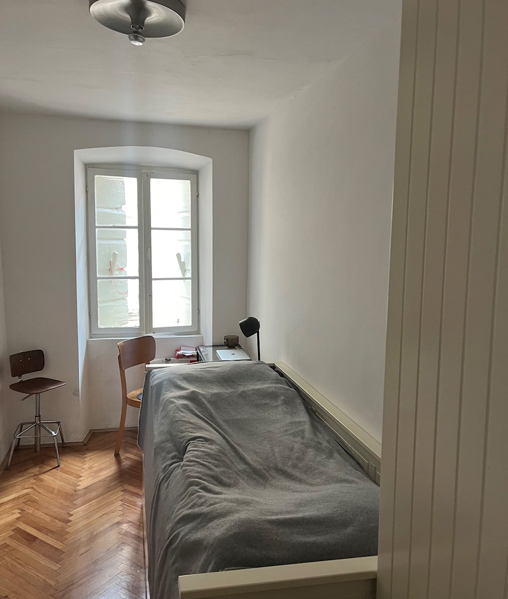 Appartamento al primo piano nel centro storico ,Rovigno