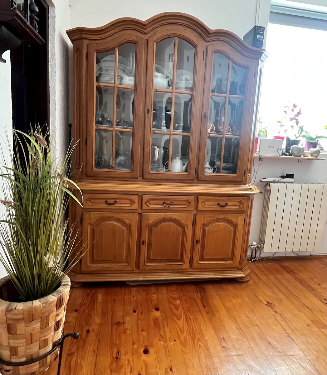 Bellissimo appartamento al primo piano nel centro di Pola