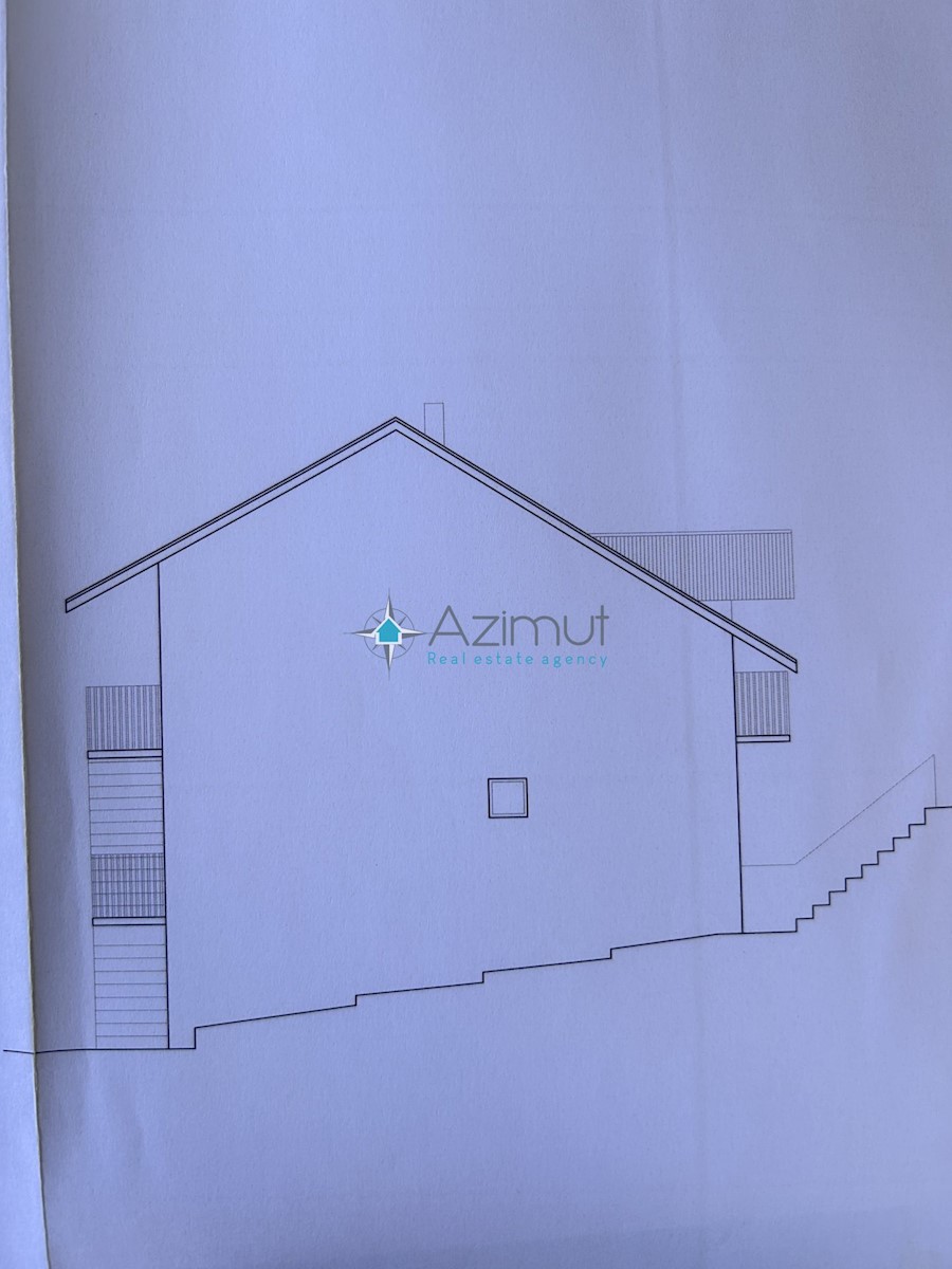 Zagabria, Kustošija, vendita, casa 218m2, 3 appartamenti, 1 monolocale, pozzo